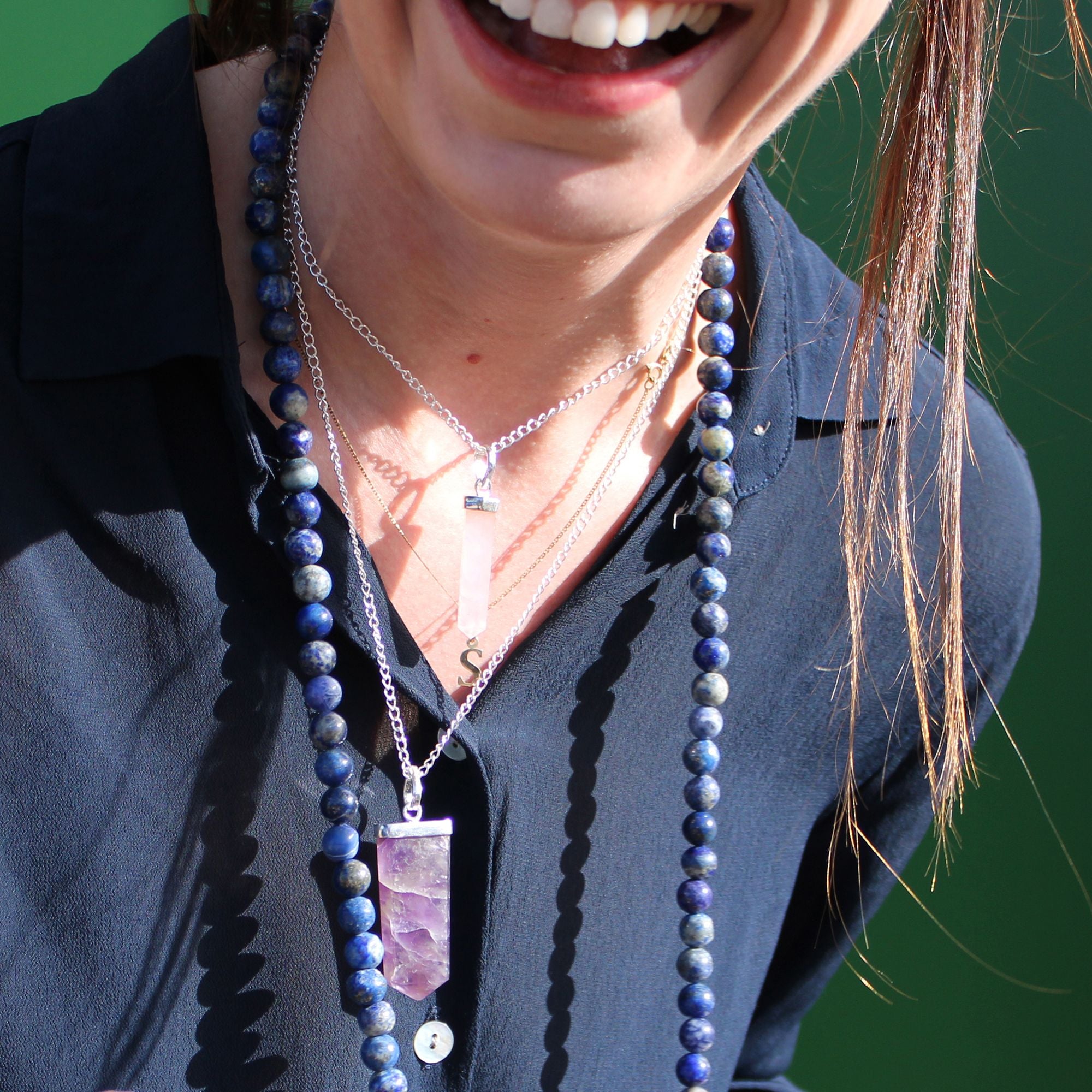 Colgante plano con piedras preciosas - Amatista