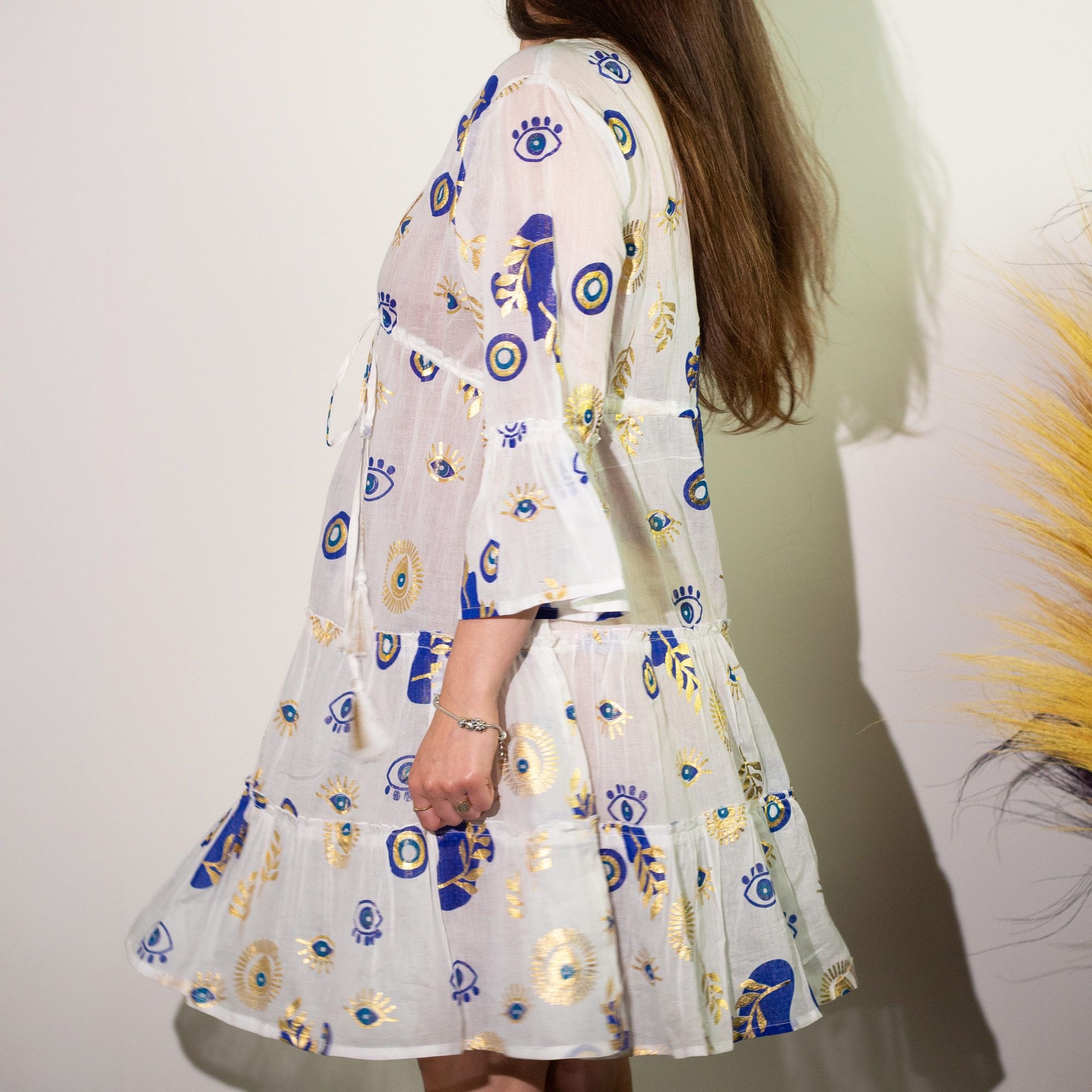 (ML) Colección Nomad Sari  - Vestido - Diseño de mal de ojo blanco, azul y dorado