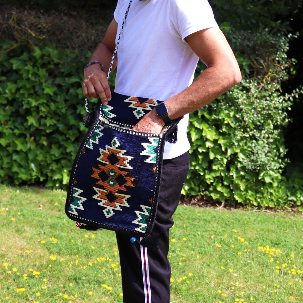 Bolso bandolera de festival Kilim azul marino oscuro
